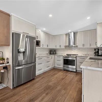 Renovated Duguayville home with 28x40 garage