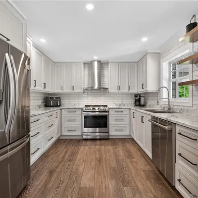 Renovated Duguayville home with 28x40 garage