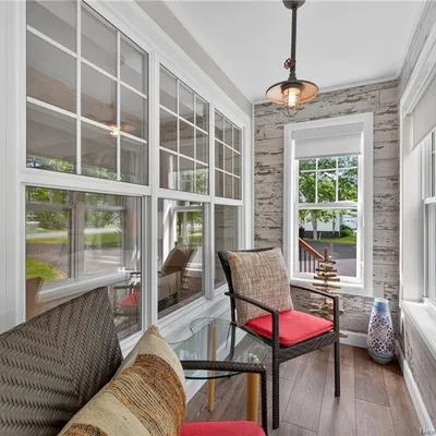 Renovated Duguayville home with 28x40 garage