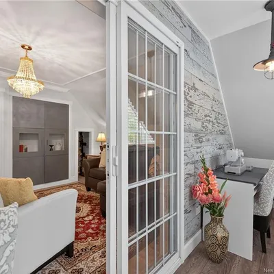 Renovated Duguayville home with 28x40 garage