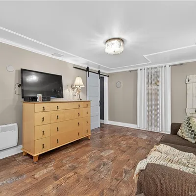 Renovated Duguayville home with 28x40 garage