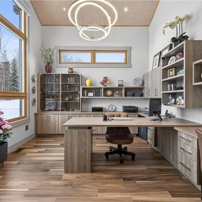 Timber-frame estate on 20 acres in Saint-Sauveur