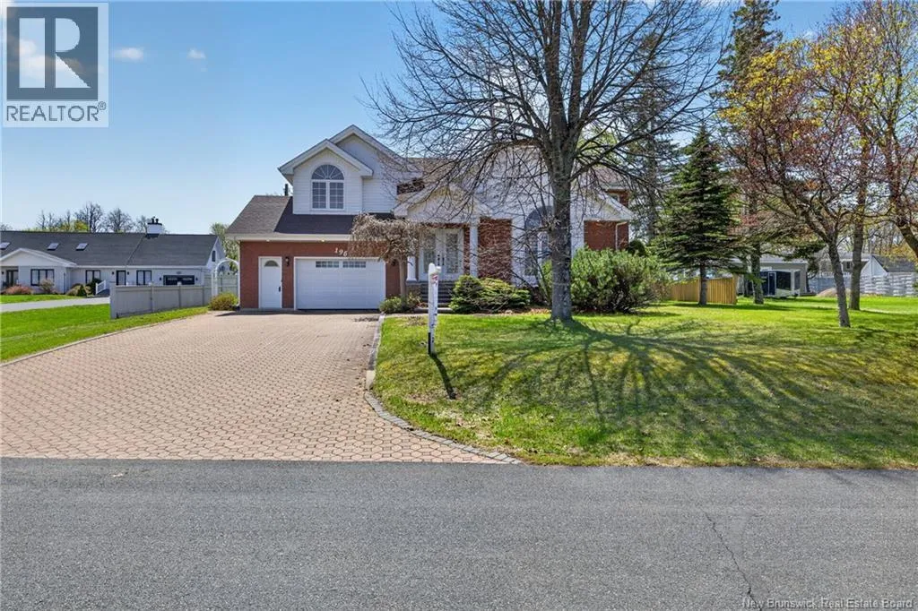 Family two-storey home in Caraquet