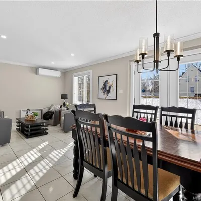 Family two-storey home in Caraquet
