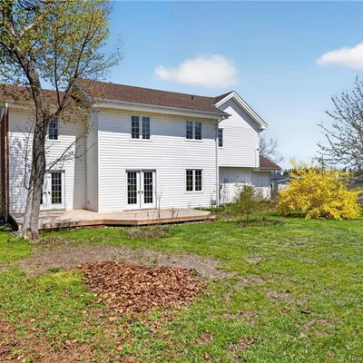 Family two-storey home in Caraquet