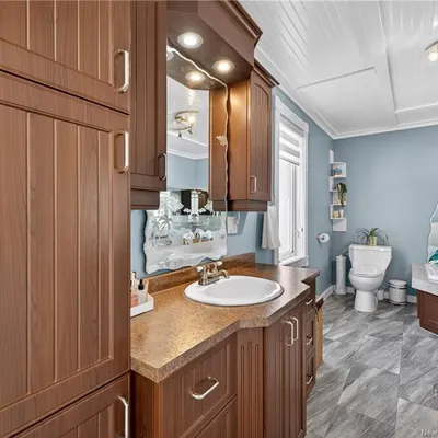 Spacious home minutes from Tracadie