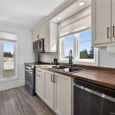 Spacious home minutes from Tracadie