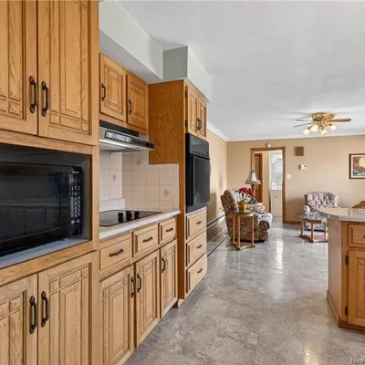 Brick bungalow with river views in Tracadie