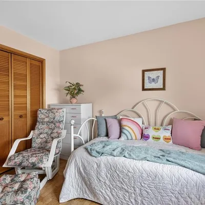 Brick bungalow with river views in Tracadie