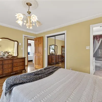 Brick bungalow with river views in Tracadie