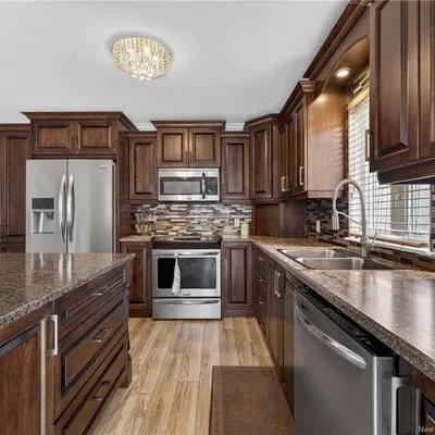 Versatile home on 4.4 acres in Haut-Shippagan