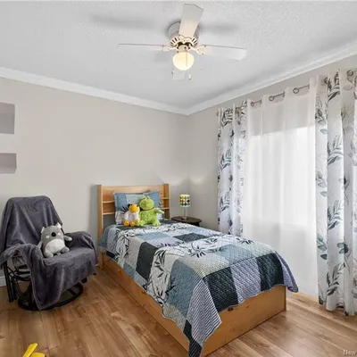 Versatile home on 4.4 acres in Haut-Shippagan