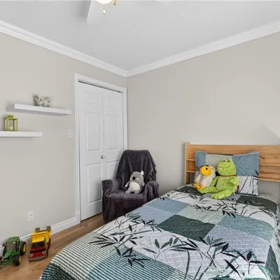 Versatile home on 4.4 acres in Haut-Shippagan