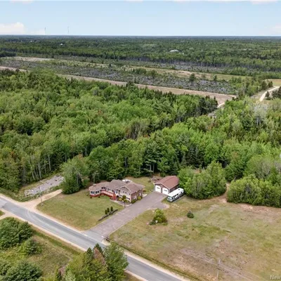 Spacious Neguac home with in-law suite on 2+ acres
