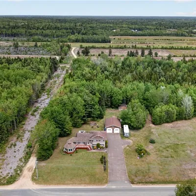Spacious Neguac home with in-law suite on 2+ acres