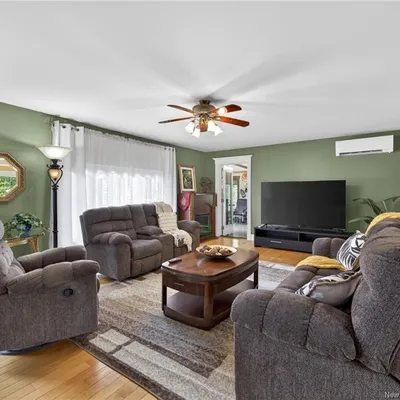 Spacious Neguac home with in-law suite on 2+ acres